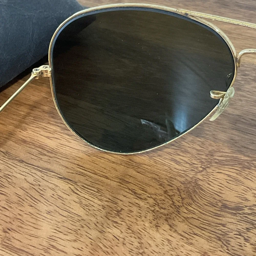Vintage B&L Ray Ban USA Aviator  64-14 Gold Frame Sunglasses.